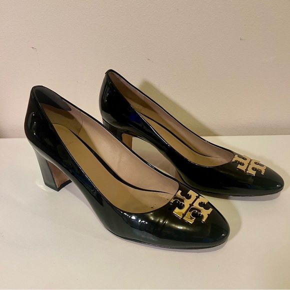 Luxury Minimalist Tory Burch Raleigh 70MM Patent Leather Pump/Shoe - Picture 4 of 9